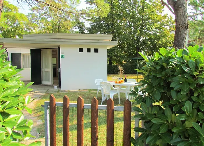 Quiet Charm Near The Villa