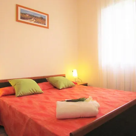 In Pineda Near The - Place Included By Beahost Bibione