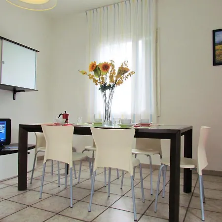 Villa In Pineda Near The - Place Included By Beahost *